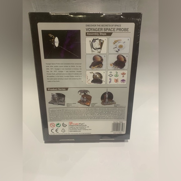 3D Puzzle - Voyager Space Probe by CubicFun - Picture 4 of 5